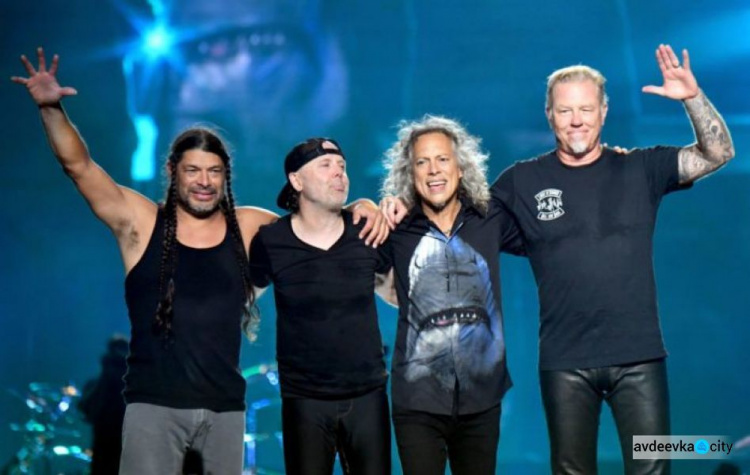Разом з Україною: легендарний рок-гурт Metallica пожертвував 500 тисяч доларів на допомогу українцям