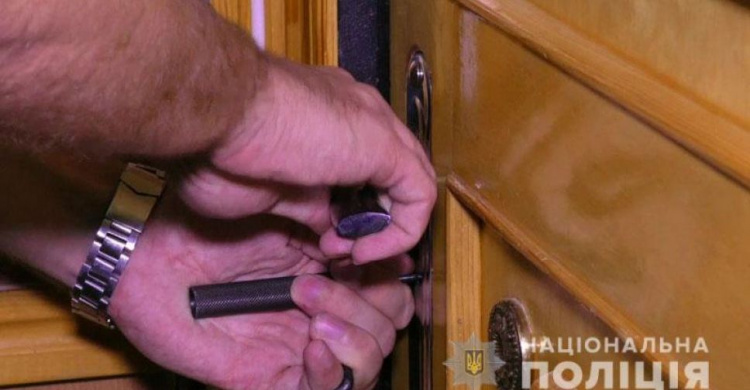На Донетчине за полгода совершены более тысячи краж из квартир и домов: как защититься от воров