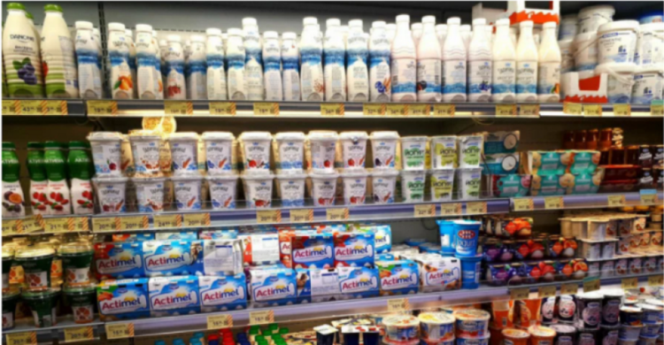 В молочной продукции нашли соду, моющие средства и антибиотики