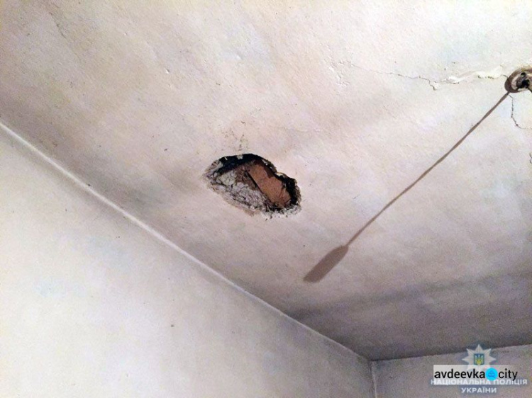 Боевики расстреляли дома мирных граждан на Донетчине: опубликованы фото