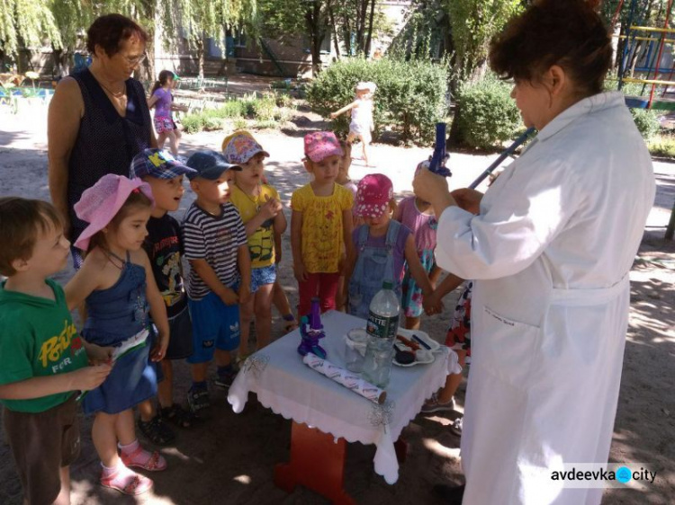 Авдеевским малышам организовали “Научный пикник” (ФОТО)