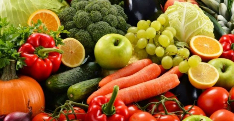 В Донецкой области за месяц выросли в цене овощи и фрукты
