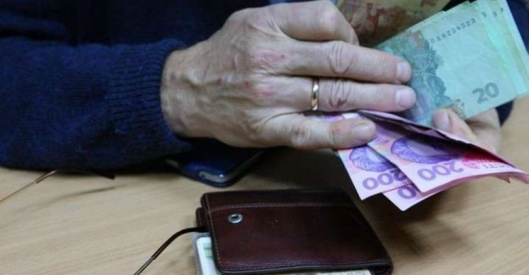 В декабре в Украине вырастут пенсии