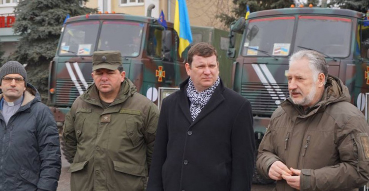 Латвия передала жителям Донбасса, которые пострадали из-за обстрела боевиков, более 20 тонн гуманитарной помощи