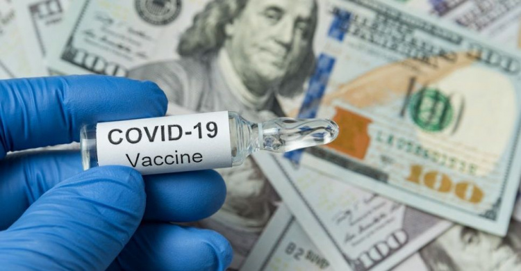 Кабмін затвердив видачу 500 грн за бустерну дозу вакцинації