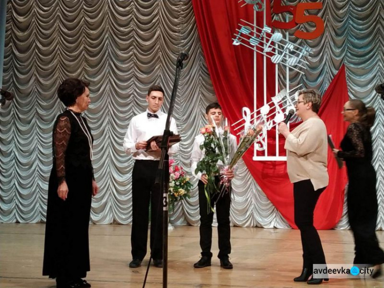 ФОТООТЧЕТ. Юбилейный концерт музыкальной школы Авдеевки