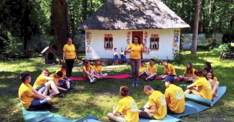 «Мирное лето – детям Донбасса»: вновь научить ребенка радоваться жизни