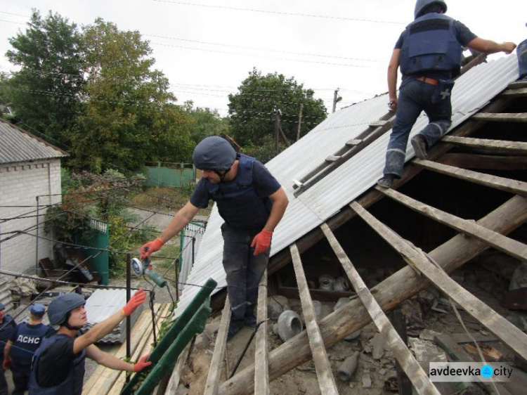 Восстановление Авдеевки: растет число отремонтированных домов (ФОТО)