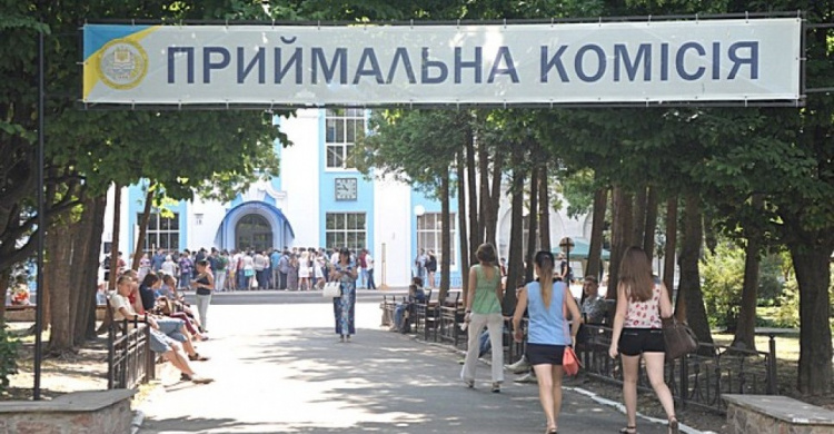 В Донбассе специалисты Гумштаба рассказали о нюансах процесса поступления для абитуриентов из ОРДЛО