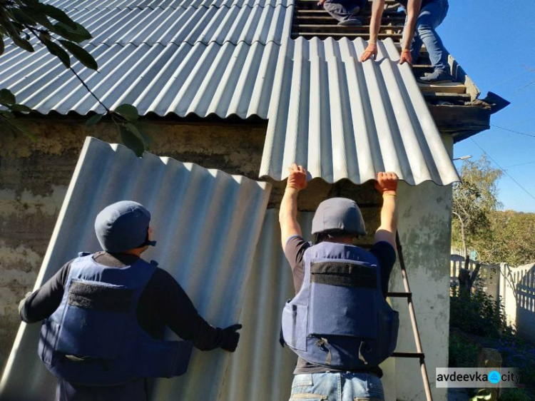 Восстановление Авдеевки продолжается: последствия обстрелов ликвидированы в 620 домах (ФОТО)