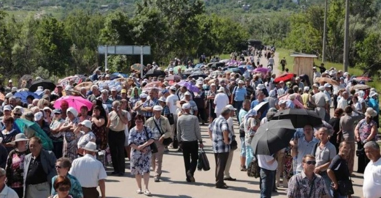 Жара на КПВВ: Как авдеевцам подготовится к поездке на неподконтрольную территорию Донбасса