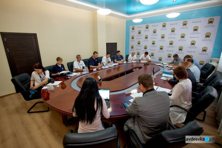 Куц рекомендовал Хугу быть настойчивее в общении с оккупантами Донбасса