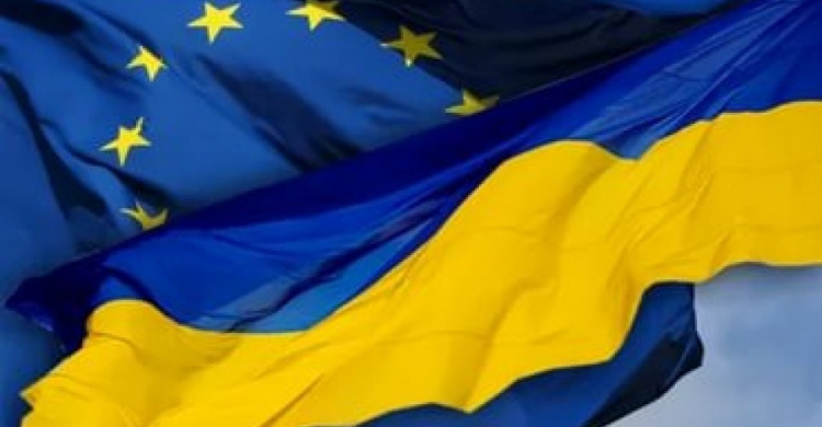 Над зданием Авдеевской военно-гражданской администрации поднят флаг ЕС