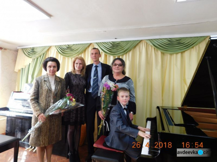 Молодой пианист из Авдеевки дал сольный концерт (ФОТОФАКТ)