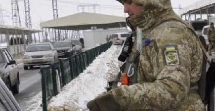 Двадцать четыре человека за день получили отказы в пересечении КПВВ на Донбассе