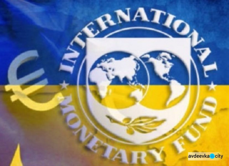 Украина получит 700 млн долларов кредита от МВФ