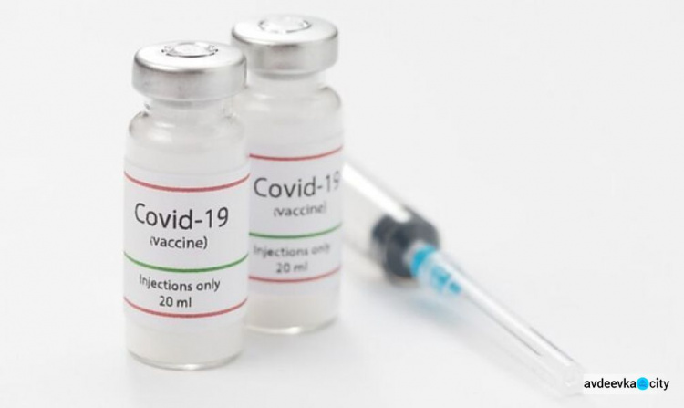 В Минздраве назвали приблизительную цену на вакцину от коронавируса