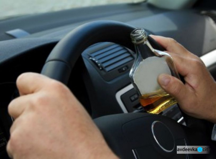 Авдеевским водителям на заметку: за "пьяное" вождение - штраф до 40 800 гривен