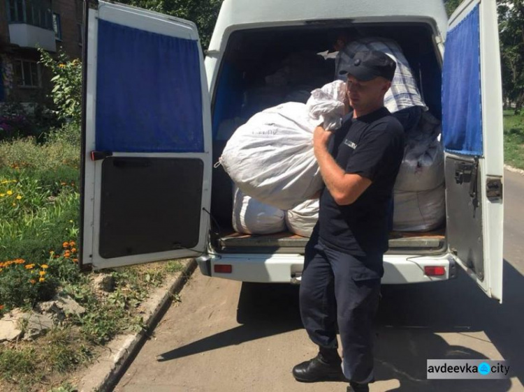  Помощь от Красного Креста направлена переселенцам и жителям прифронтовой зоны на Донетчине 
