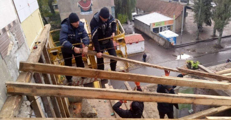 В Авдеевке восстановлены 111 домов, пострадавших от артобстрелов (ФОТО)