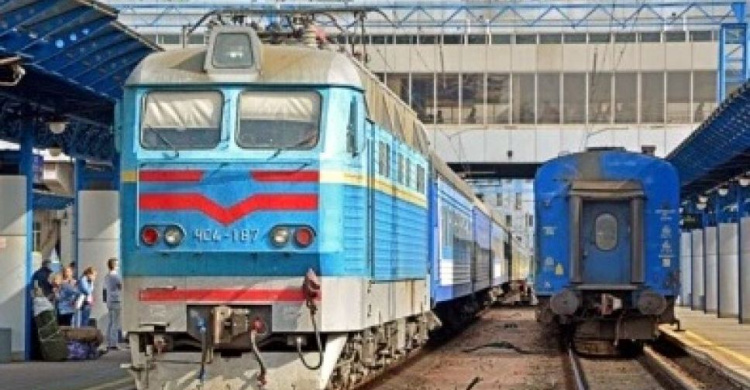Як дібратися в Покровськ з Дніпра та взворотньому напрямку: "Укрзалізниця" запустила нові приміські поїзди до Покровську