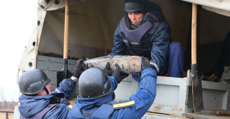 В Донецкой области изъяли и уничтожили взрывоопасные предметы