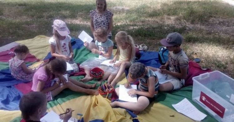 Как отдыхает авдеевская детвора льготных категорий в городском летнем лагере (ФОТО)