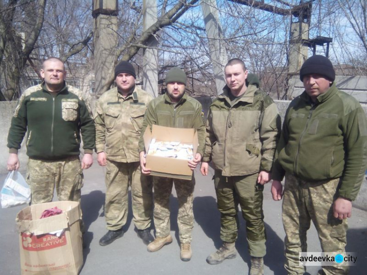 Представители Cimic Avdeevka привезли помощь военным