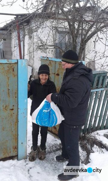 Команда Пролиска-Авдеевка помогла жителям прифронтовых населенных пунктов