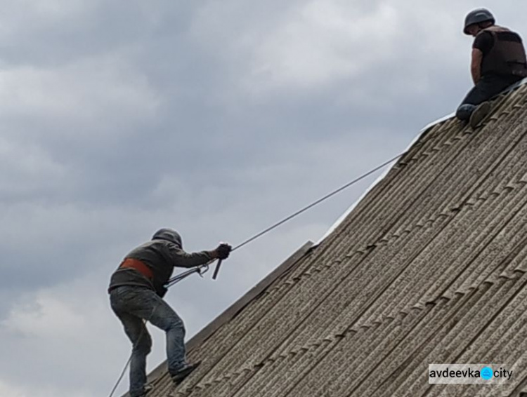Число восстановленных после обстрелов в Авдеевке домов продолжает расти (ФОТО)