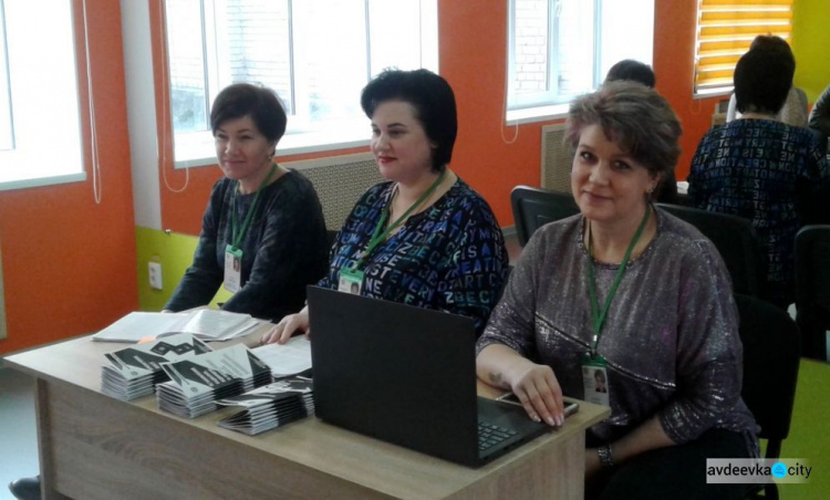В Авдеевке прошла информационная встреча сотрудников Пенсионного фонда и военно-гражданской администрации