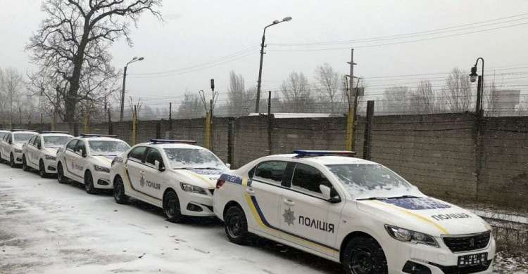 Украинские полицейские пересели на Peugeot