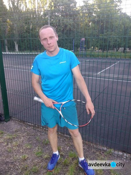 "Еле живой" триумфатор и интрига до последнего гейма: в Авдеевке завершился турнир по теннису (ФОТО)