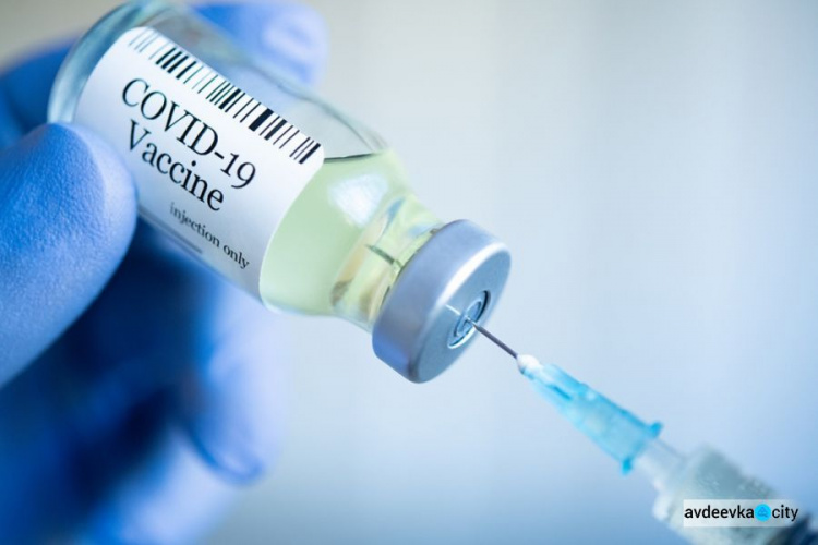 Минздрав на этой неделе утвердит порядок дополнительной прививки от COVID-19