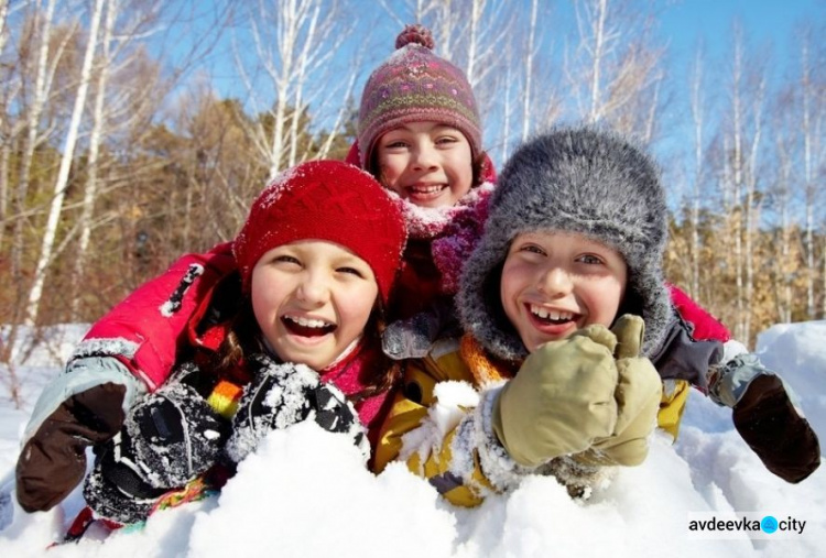 Оздоровить ребенка можно и зимой