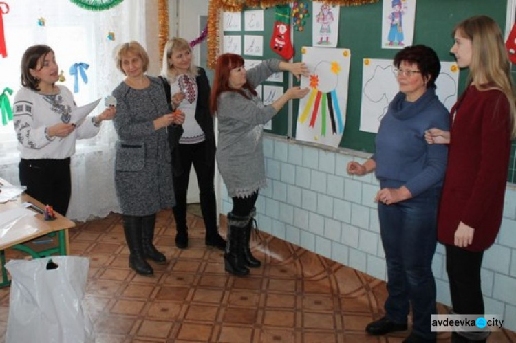 В Авдеевке обучали учителей (ФОТО)