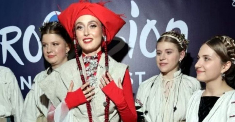 Скандал Евроведения-2022: украинская певица Алина Паш может не поехать на конкурс