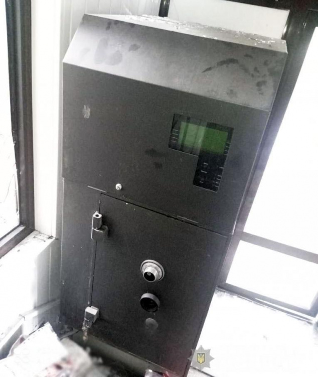 Поліцейські в Авдіївці затримали зловмисників, які пограбували банкомати на понад мільйон гривень