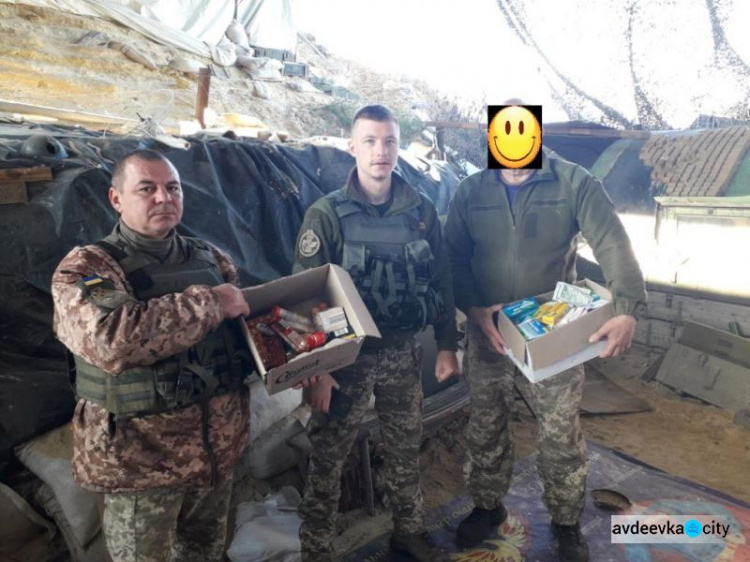 Авдеевские «симики» оказали разнообразную помощь военным и гражданским (ФОТО)