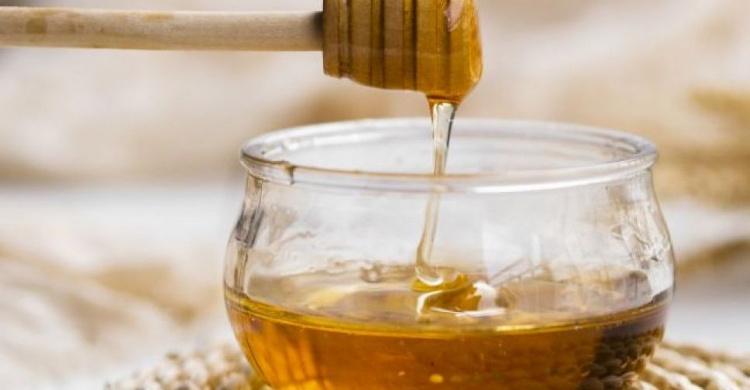 Развенчан миф о супер-полезности меда: нужно ли его есть
