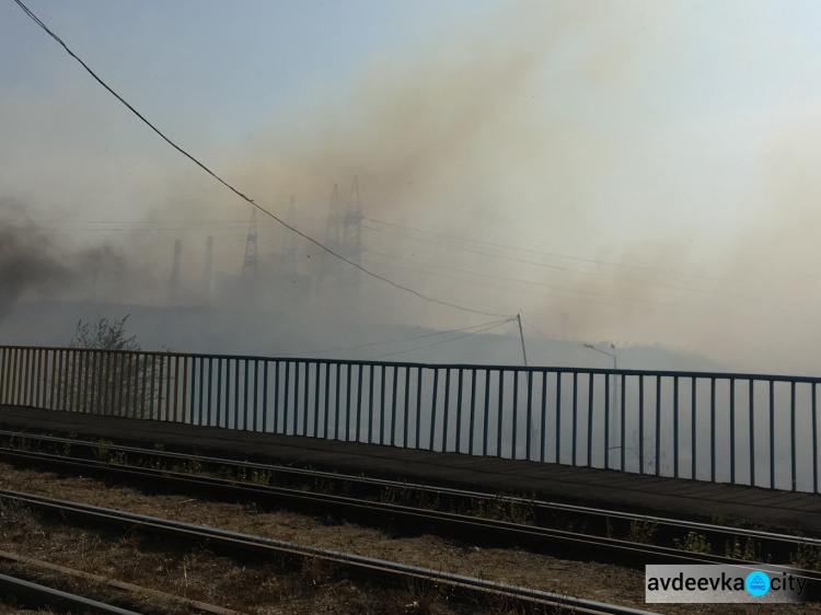 Огненный бой: что случилось в Мариуполе и возле него (ФОТО + ВИДЕО)