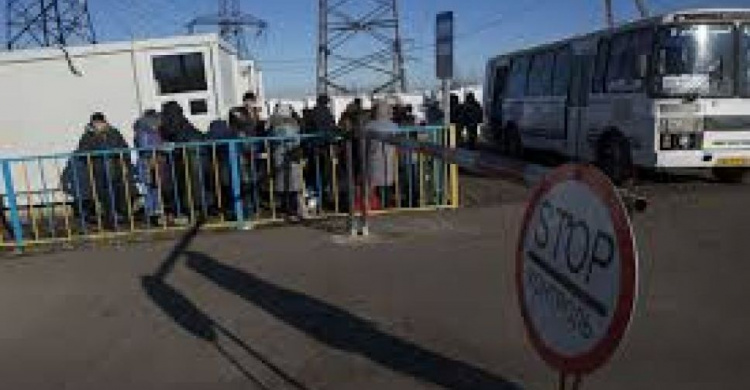 Через КПВВ на Донбассе за сутки не пропустили 34 человека