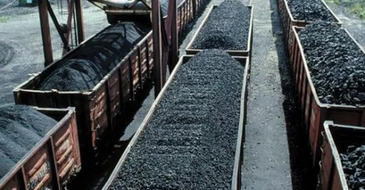 Убытки от похищенного из заблокированных семи поездов в Донецкой области превысили 1,4 миллиона гривен
