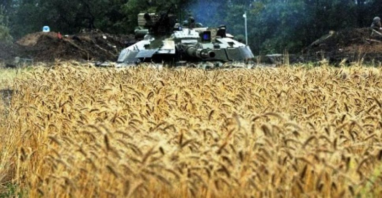 «Хлебное перемирие» на Донбассе: за сутки один обстрел, один раненый