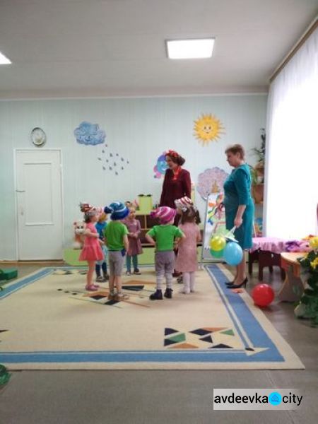 Авдеевские педагоги учились активизировать речь детей с помощью "Белоснежки и гномов" (ФОТО)