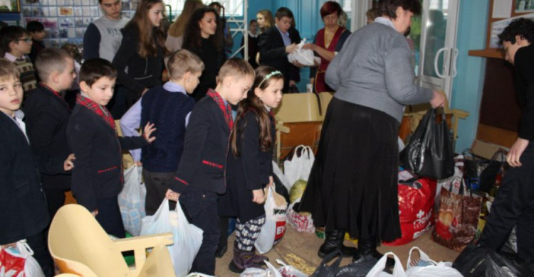 В Авдеевку спешит благотворительная помощь от жителей Золотоноши (ФОТО)