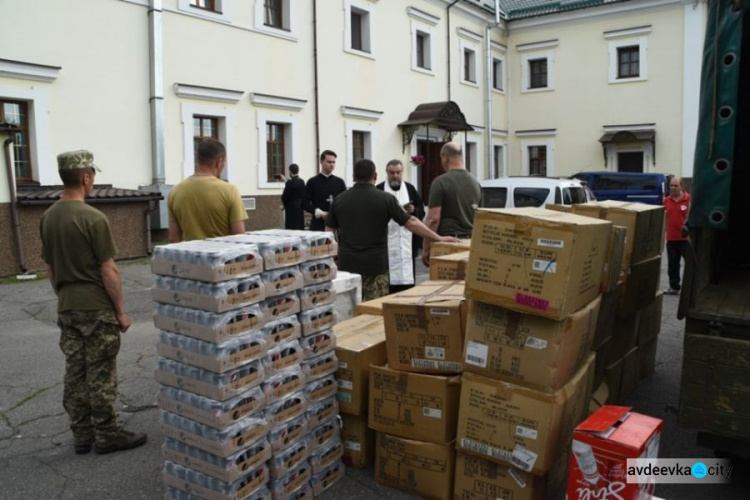 В Авдеевку едет помощь из Винницы (ФОТО)