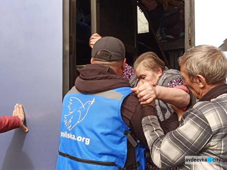 "Проліска" допомогла евакуюватися з Авдіївки людям з інвалідністю