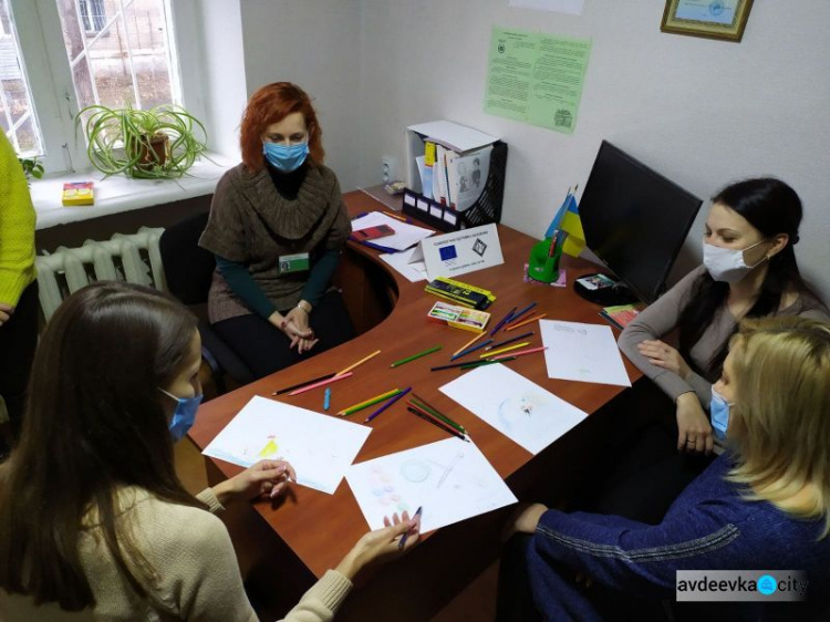 Социальным работникам Авдеевки рассказали, как повысить стрессоустойчивость