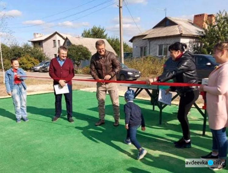 Яркая, современная и безопасная площадка появилась в поселке Тоненькое при поддержке народного депутата Мусы Магомедова